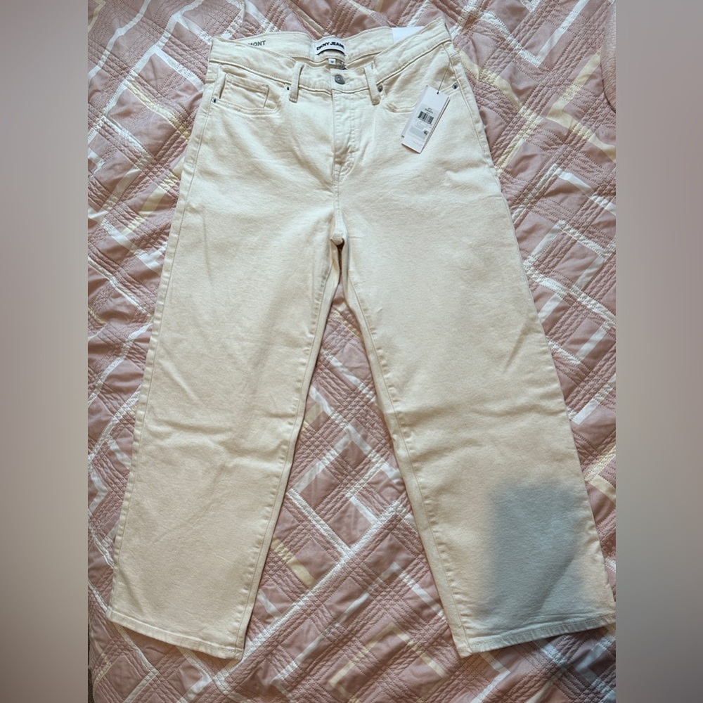 DKNY High Rise Modern Wide Leg Jeans in Cream